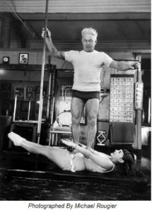 joseph-pilates-balancing-hundreds